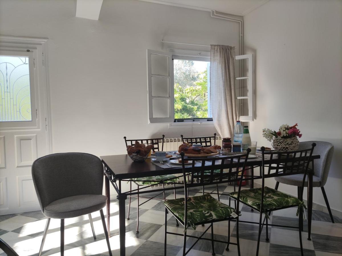 Holiday home Olive Hill House